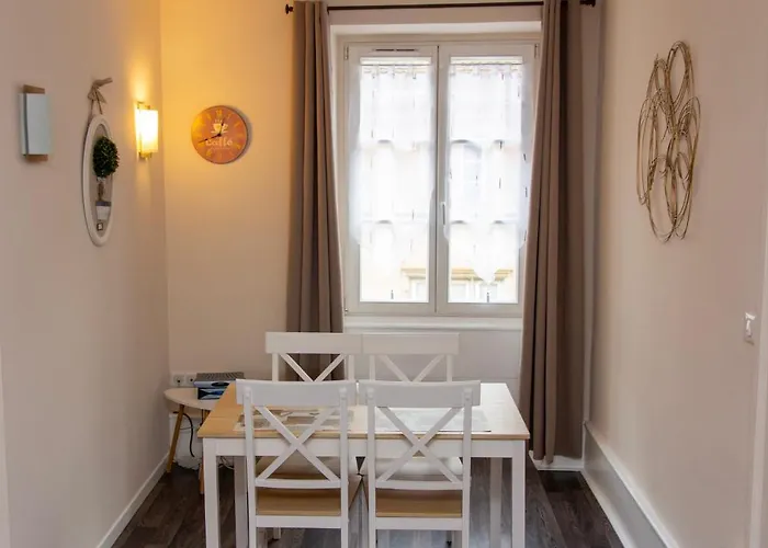 L'ambassadeur - Centre